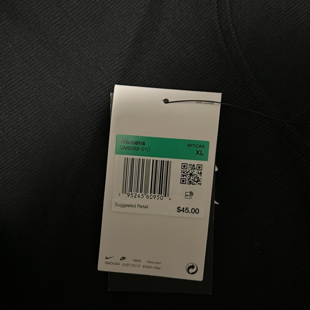 Nike Women’s Ribbed Tank - Picture 4 of 4